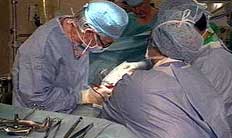 2003-й станет ещё и годом первой трансплантации лица? (фото ВВС).