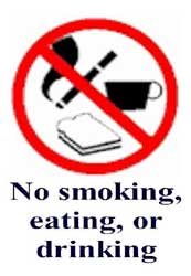 В некоторых компаниях действует и такой развёрнутый запрет: на рабочем месте не курить, не есть и не пить (фото nmsu.edu)<!-- SP1626D331 -->.
