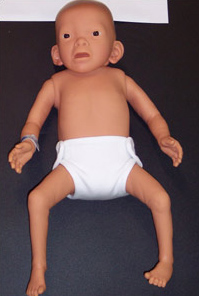 Это и есть робот-младенец, поражённый алкоголем и наркотиками ещё внутри утробы матери (фото с сайта news.bbc.co.uk)<!-- SP1626D332 -->.